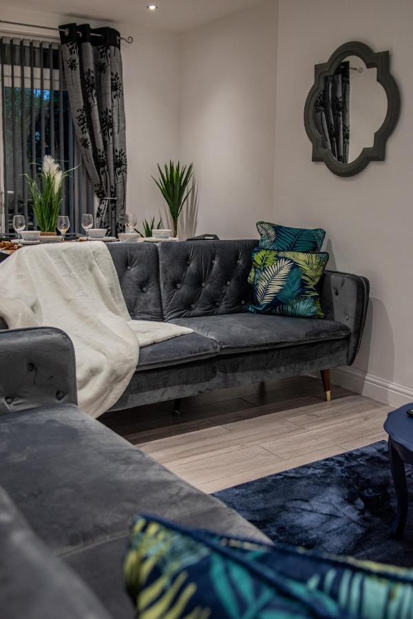 Bv Comfy Spacious 3 Bedroom House At Tatton Street Manchester Exterior foto