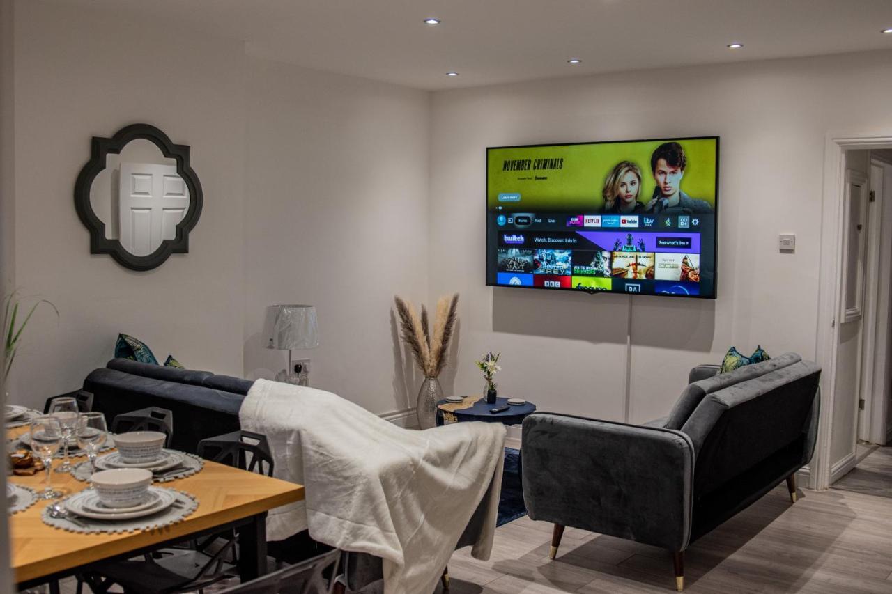 Bv Comfy Spacious 3 Bedroom House At Tatton Street Manchester Exterior foto